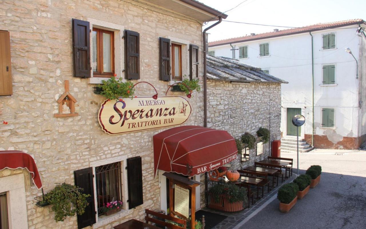 Spiazzi Di Caprino Albergo Speranza Spiazzi Di Monte Baldo מראה חיצוני תמונה