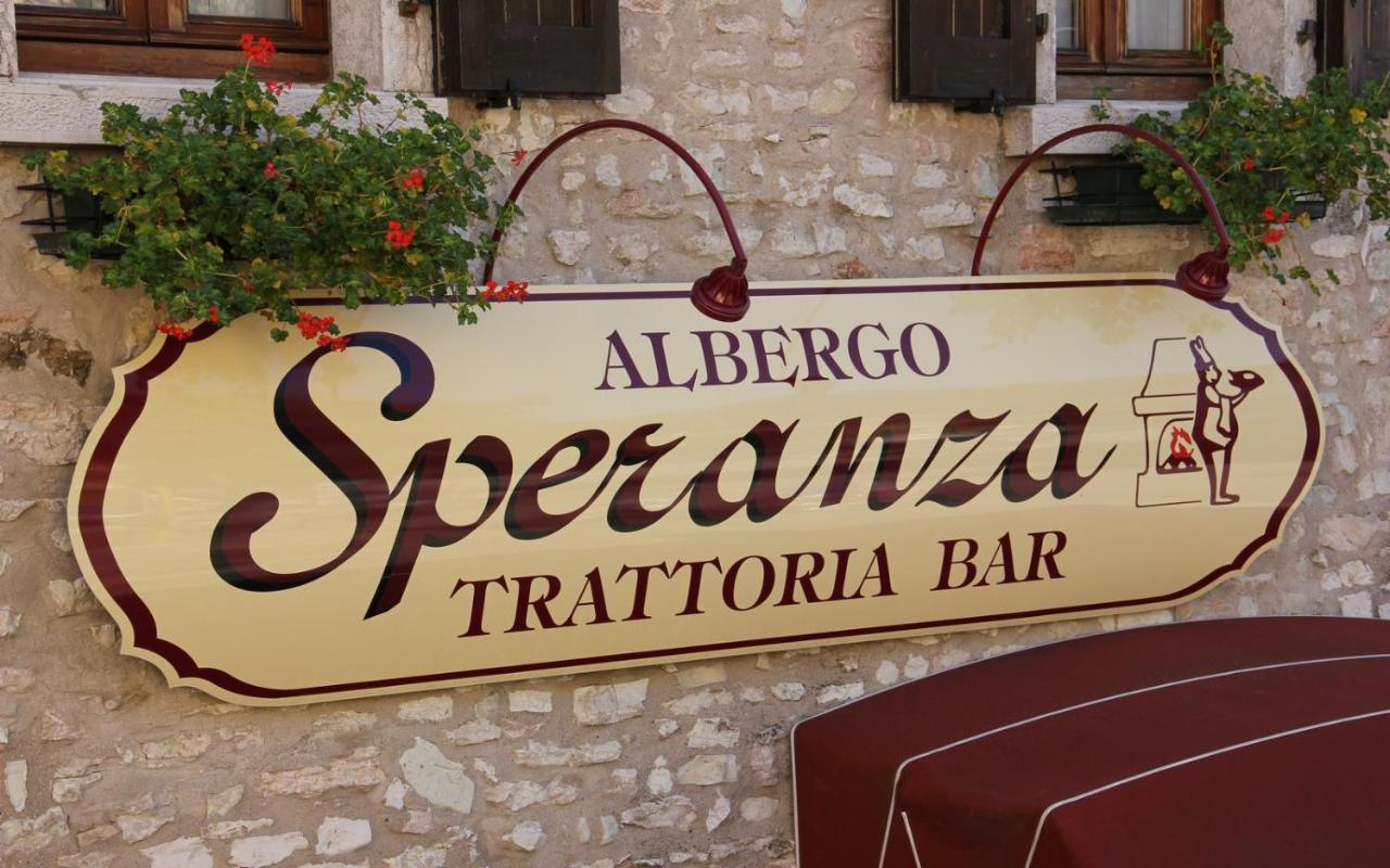 Spiazzi Di Caprino Albergo Speranza Spiazzi Di Monte Baldo מראה חיצוני תמונה