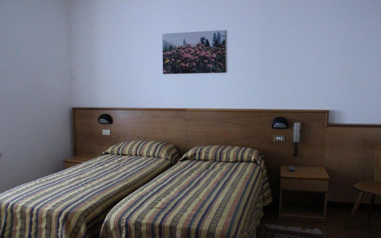 Spiazzi Di Caprino Albergo Speranza Spiazzi Di Monte Baldo מראה חיצוני תמונה